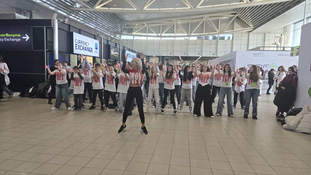 НАП: „Не сте сами“ обедини над 400 ученици в борбата срещу употребата на наркотици и хазартната зависимост