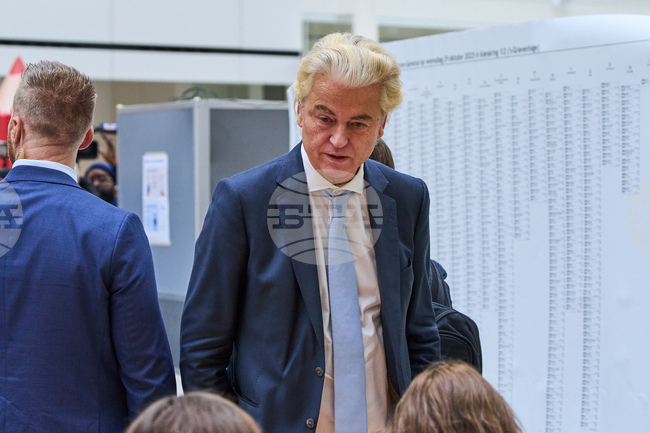 Няколко нидерландски депутати напуснаха партията на Герт Вилдерс, за да сформират собствена фракция