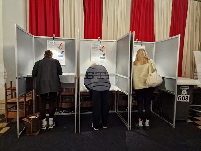 АНП: Към момента избирателната активност в Утрехт е по-висока от тази в другите големи градове