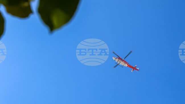 Въздушната линейка транспортира родилка с обилна кръвозагуба от Благоевград към столична болница