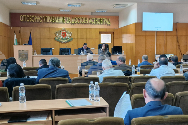 Близо 94 хил. лева загуби ще бъдат изплатени от общинския бюджет на частните превозвачи, обслужващи градските автобусни линии в Асеновград