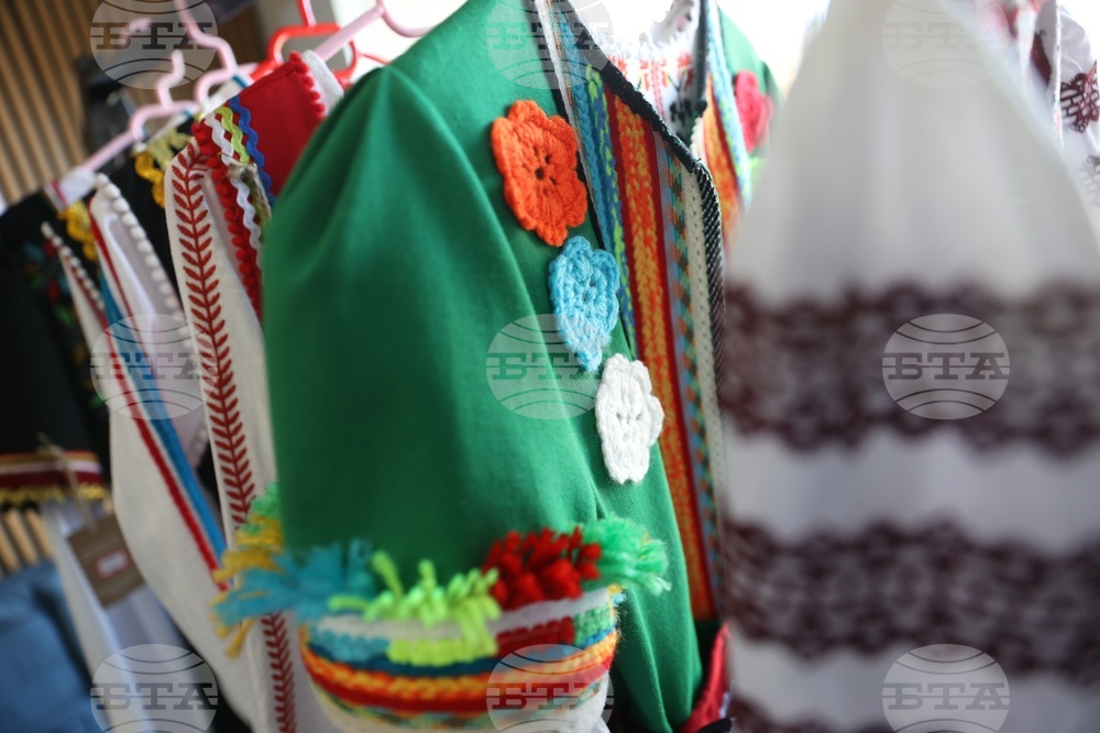 Молдова - Ден на бесарабските българи - ателие - български национални костюми