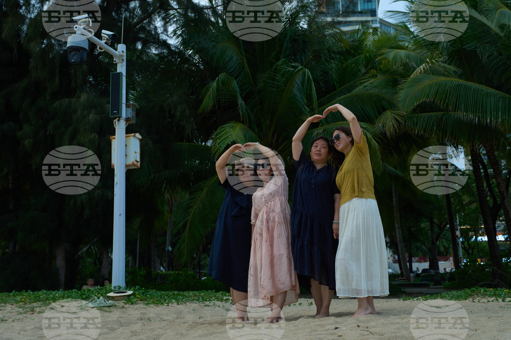 China US Digital Cage Photo Gallery