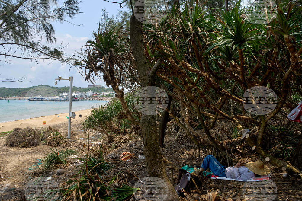 China US Digital Cage Photo Gallery