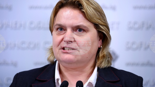 Ситуацията със сметосъбирането в кварталите "Люлин" и "Красно село" се нормализира, каза заместник-кметът Надежда Бобчева