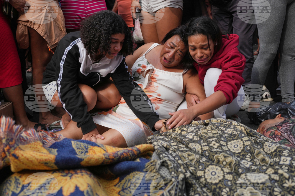 APTOPIX Brazil Gang Raid