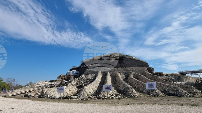 Archaeologists Uncover Mysterious Construction Rituals and Strange Offerings to Household Spirits at Provadia–Solnitsata