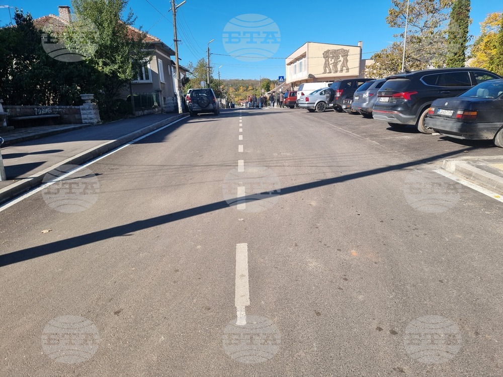 Село Белотинци - новоизграден път - откриване