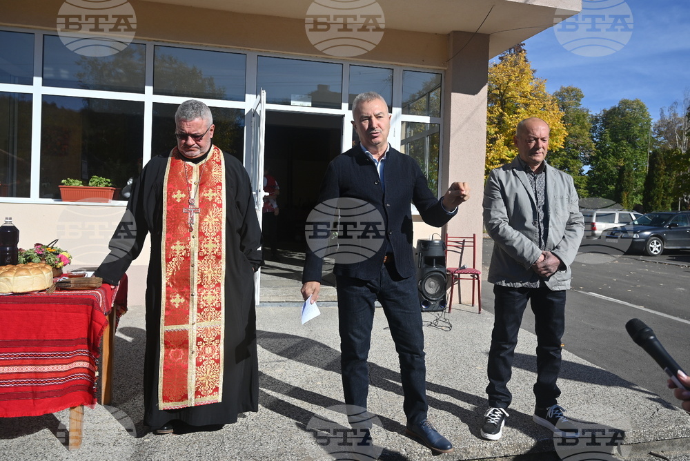 Село Белотинци - новоизграден път - откриване
