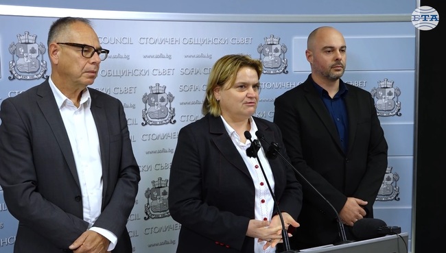 Столичната община прекратява поръчката за сметосъбиране в Зона 3, подписва договор с турска фирма за Зона 4 и възлага Зона 6 на „Софекострой“