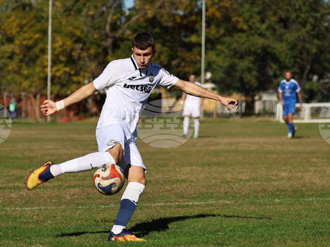 Кристиян Балов от Славия е следен от пет клуба
