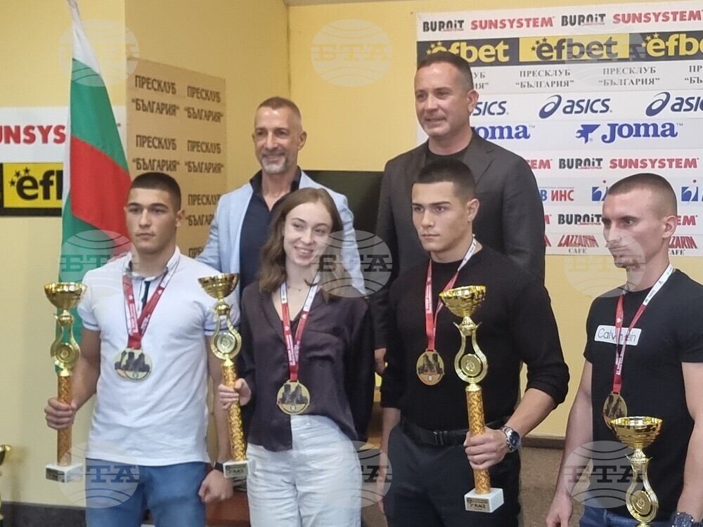 Медалистите на Световното първенство по Шотокан карате-до са минали през кризисни и емоционални моменти, за да спечелят отличията