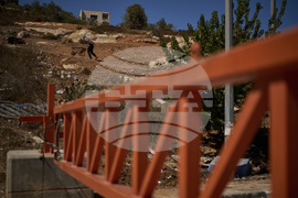 Mideast Wars West Bank Barriers
