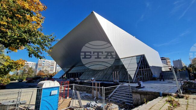 Приключи ремонтът на бургаската спортна зала "Младост", първият волейболен мач ще бъде на 21 март