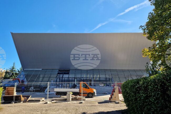 Община Бургас обяви конкурс за модулна градска мебел за терасите на зала "Младост"