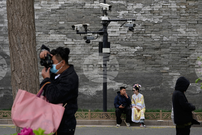 APTOPIX China US Digital Cage Photo Gallery