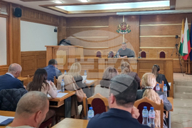 Добрич - заседание на Общинския съвет на Община Добричка
