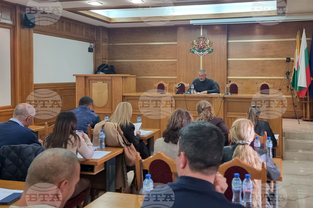 Добрич - заседание на Общинския съвет на Община Добричка