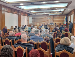 Добрич - заседание на Общинския съвет на Община Добричка