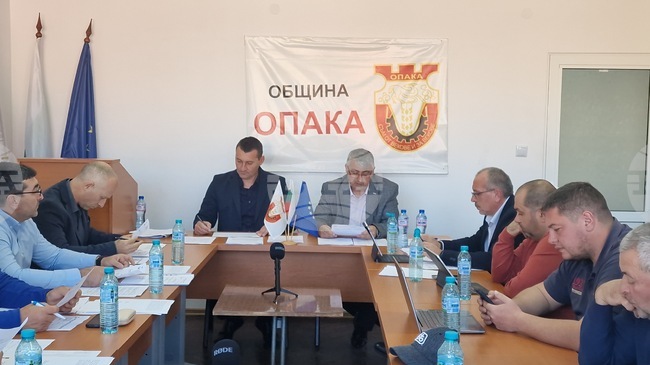 Румен Русев ще е председател на новосформираната Временна комисия за изготвяне на Етичен кодекс на общинските съветници в Опака 