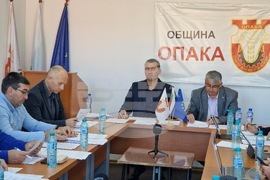 Опака - Общински съвет - заседание