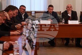 Парламент - Комисия по вътрешна сигурност и обществен ред