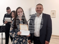 Плевен - награждаване на млади учители и ученици