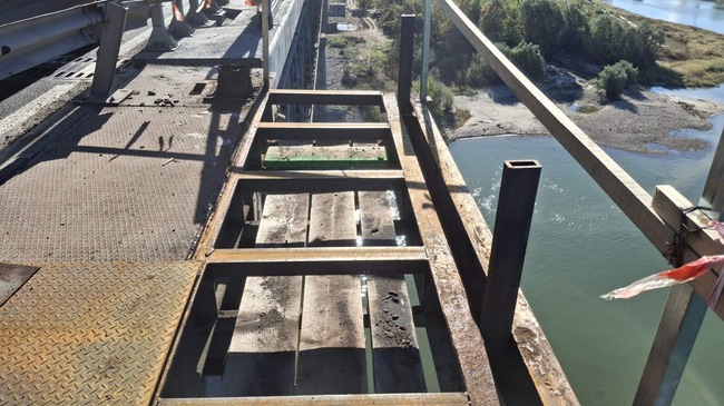 Армировка, кофраж и болтови дюбели са монтирани в участъка в ремонт на Дунав мост при Русе