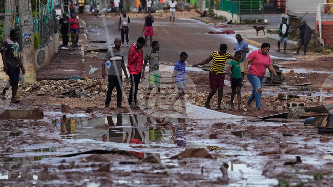 Най-малко 20 души загинаха в Хаити при наводнение, причинено от урагана "Мелиса"
