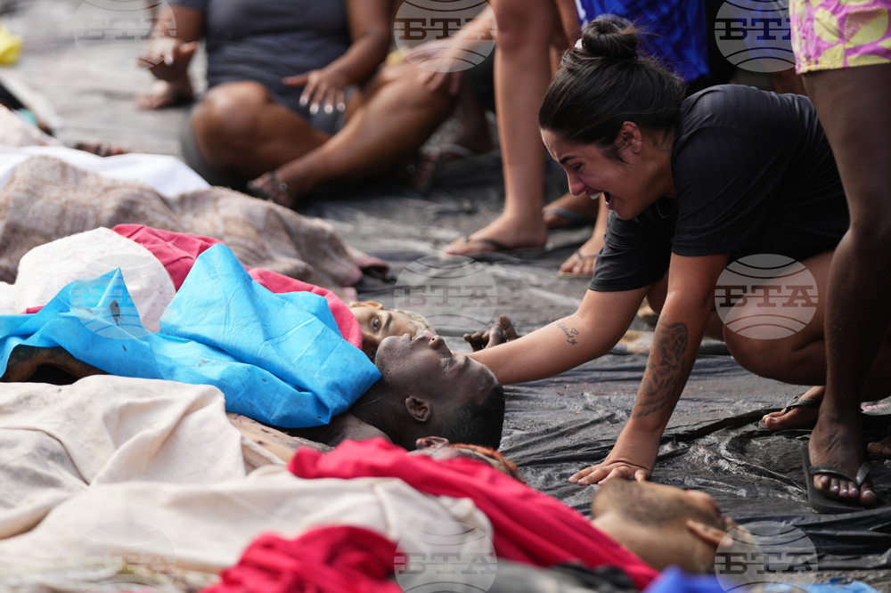 APTOPIX Brazil Gang Raid