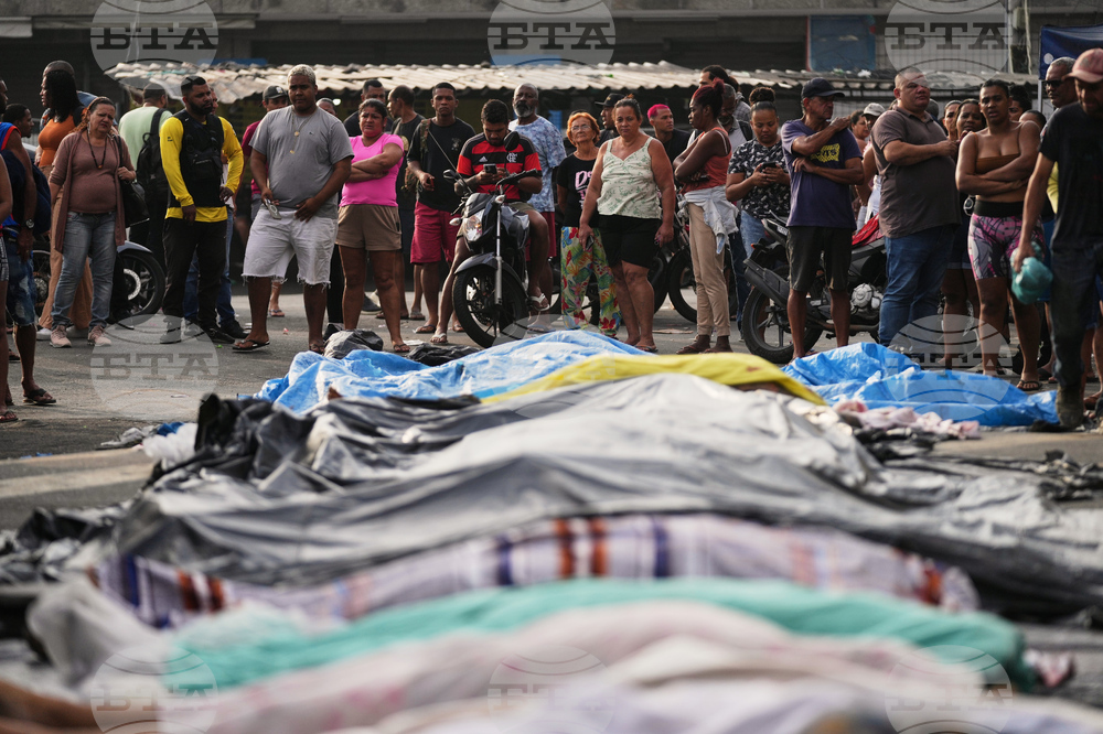 APTOPIX Brazil Gang Raid