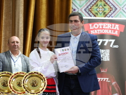 Молдова - Ден на бесарабските българи - Международен детски фестивал за българска музика и танц - награждаване