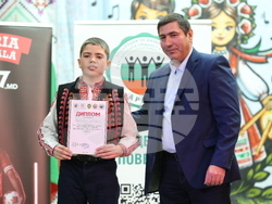 Молдова - Ден на бесарабските българи - Международен детски фестивал за българска музика и танц - награждаване