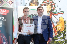 Молдова - Ден на бесарабските българи - Международен детски фестивал за българска музика и танц - награждаване