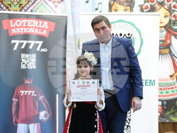 Молдова - Ден на бесарабските българи - Международен детски фестивал за българска музика и танц - награждаване