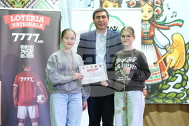 Молдова - Ден на бесарабските българи - Международен детски фестивал за българска музика и танц - награждаване