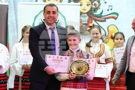 Молдова - Ден на бесарабските българи - Международен детски фестивал за българска музика и танц - награждаване