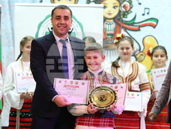 Молдова - Ден на бесарабските българи - Международен детски фестивал за българска музика и танц - награждаване
