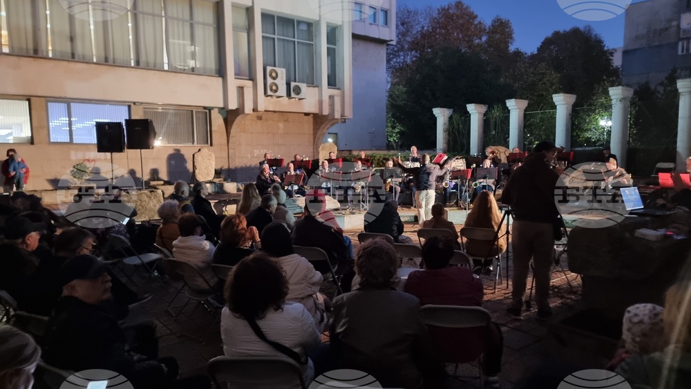 Добрич - фестивал н духовата музика