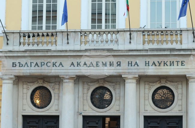 Започва изграждането на първото трансгранично квантово-комуникационно трасе между България и Румъния