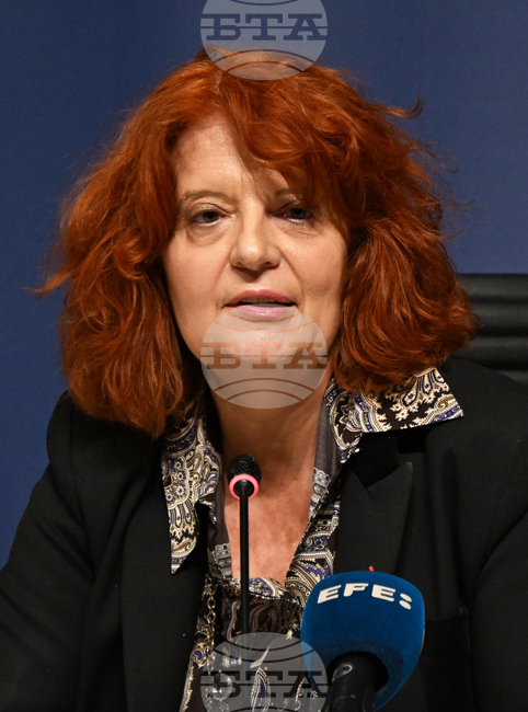 Бижутата, откраднати от Лувъра, все още не са намерени, каза прокурорът на Париж Лор Бекюо