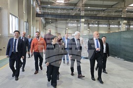 Село Радиново - завод за автомобилни части „Шанхай Юнисон алуминиеви продукти“