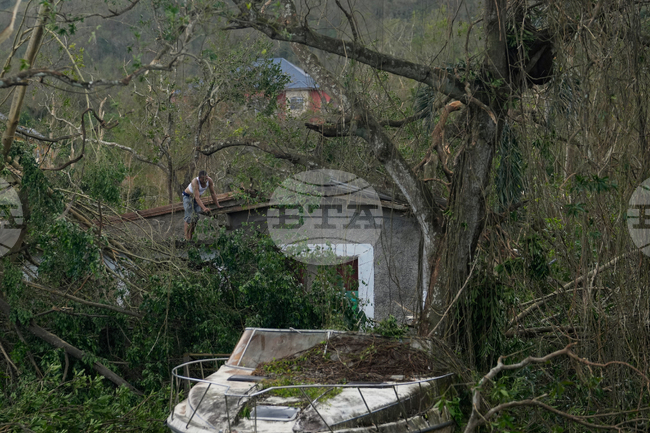 Хаити, Ямайка и Куба опитват да се справят с разрушенията, причинени от урагана "Мелиса"