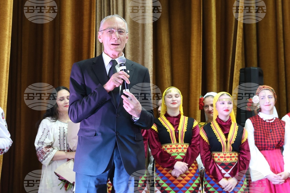 Молдова - Ден на бесарабските българи - Илия Луков - концерт