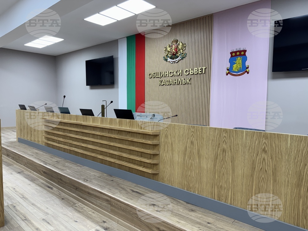 Общинският съвет в Казанлък ще гласува дали администрацията да кандидатства по проект за закупуване на електромобили за социалните услуги