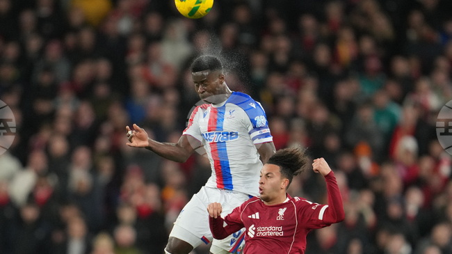 Манчестър Сити завърши трансфера на защитника Марк Геи и го представи