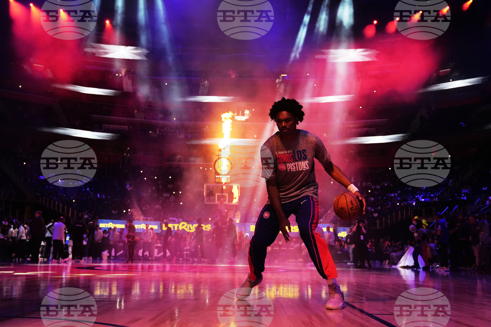 Magic Pistons Basketball