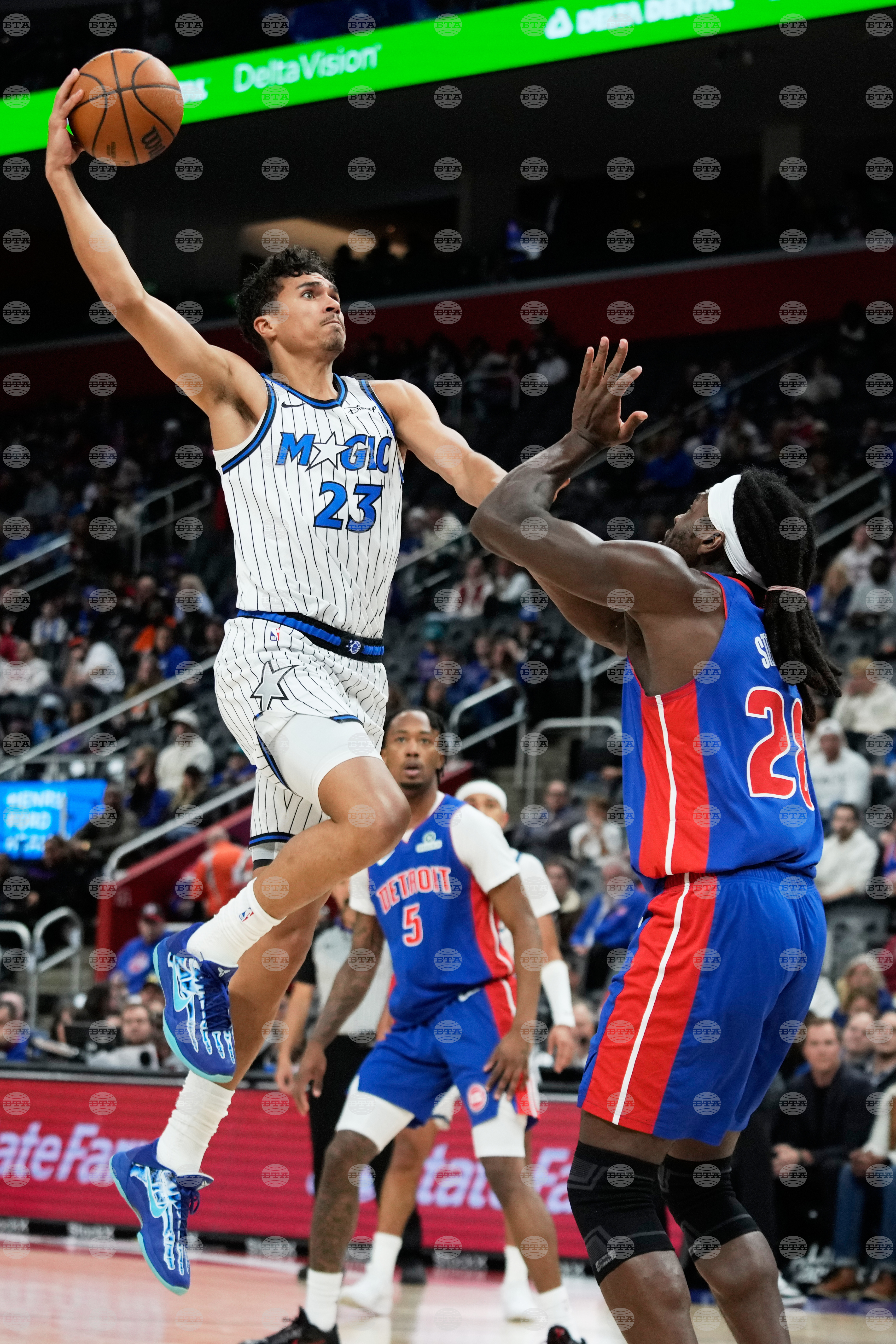 Magic Pistons Basketball