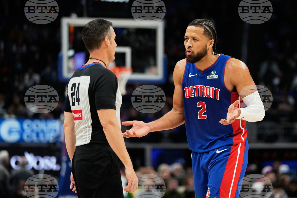 Magic Pistons Basketball