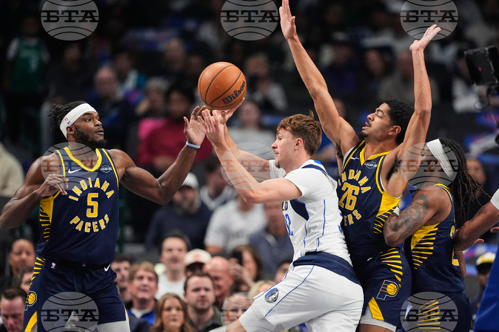 Pacers Mavericks Basketball